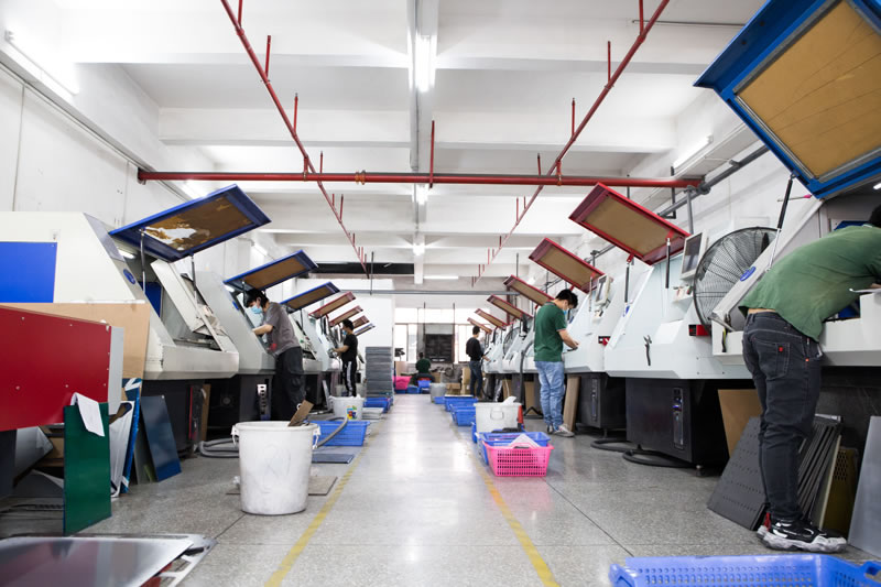 不止于輕量化:一家碳纖維廠家對“強度”的執(zhí)著追求??